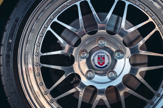 El plato profundo HRE forjó las ruedas la configuración 6061-T6 de 3 pedazos