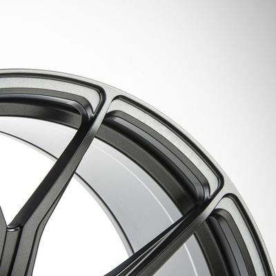 Monoblock escalonó los rayos que BMW forjó las ruedas Vorsteiner V-FF 103