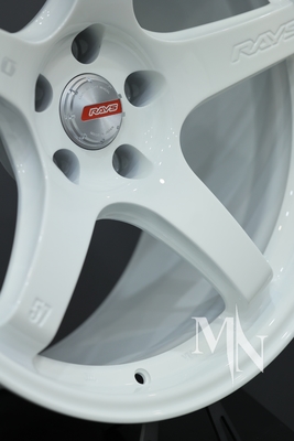 Rayos Nismo forjados a medida 57CR Ruedas 370Z 350Z Clubsport llantas blancas