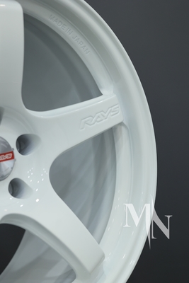 Rayos Nismo forjados a medida 57CR Ruedas 370Z 350Z Clubsport llantas blancas