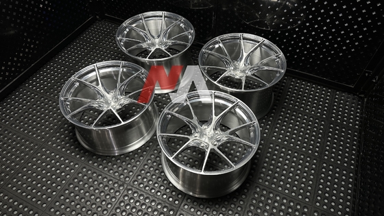 Llantas Forjadas BMW Plata Pulida Cara Cepillada Para F87 F80 F82 F90 M2 M3 M4 M5