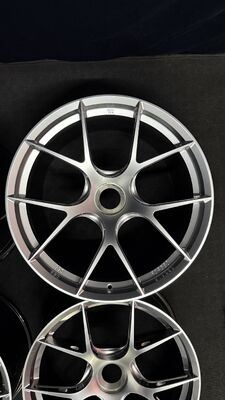 Llantas BBS FI R Centerlock Diamond Silver para Porsche 911 991 992 GT3 GT3RS